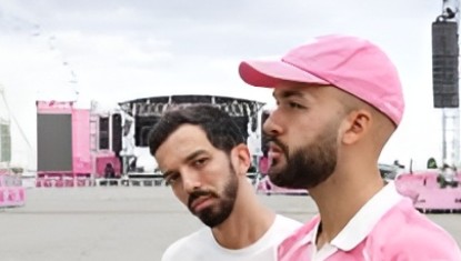 ALERTE : BIGFLO ET OLI COINCÉS À DUBAÏ... ILS AURAIENT CONFONDU UN GRATTE-CIEL AVEC LE CLOCHER DE SAINT-SERNIN !